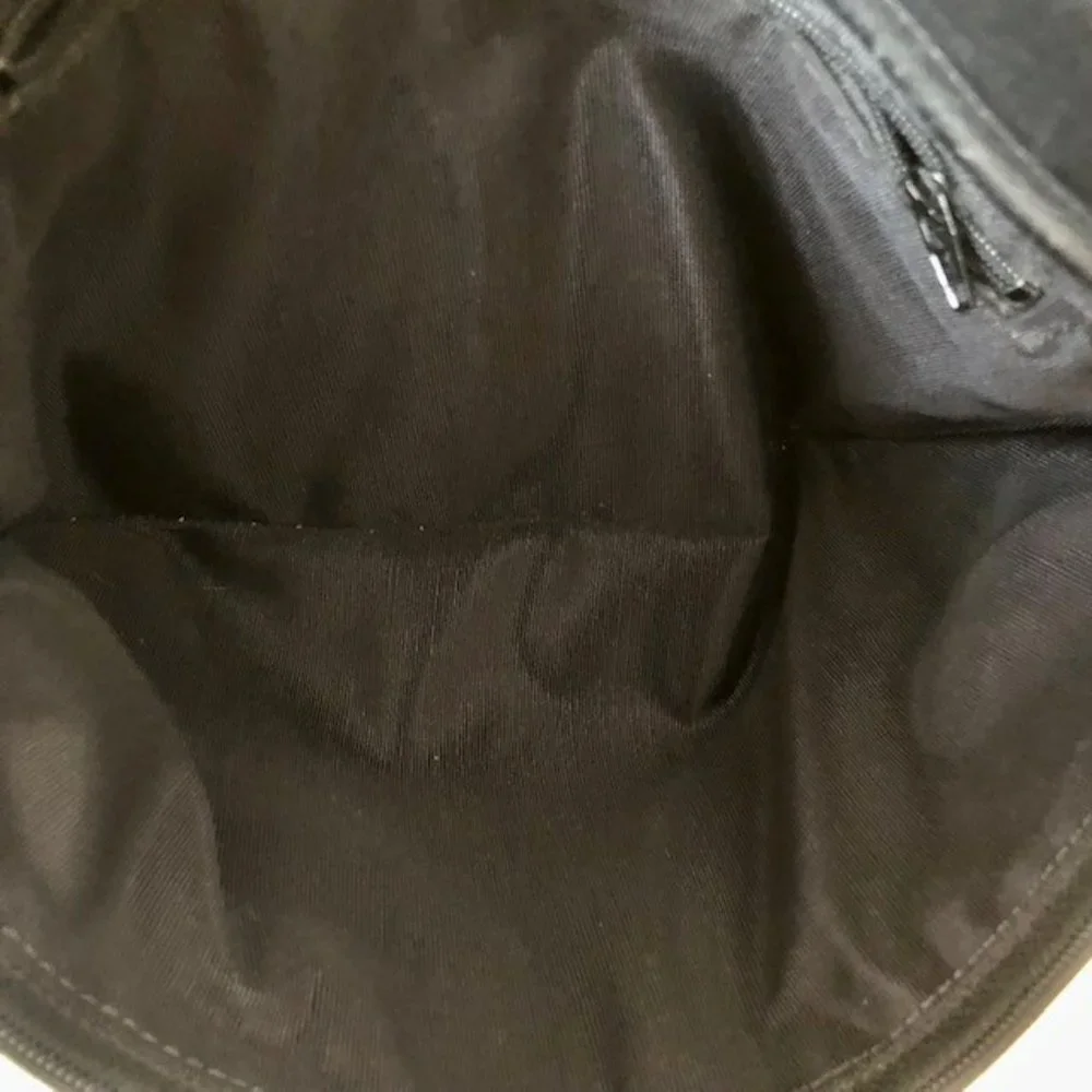 SAS Black Leather Shoulder Bag w/ Pockets - Made in the US